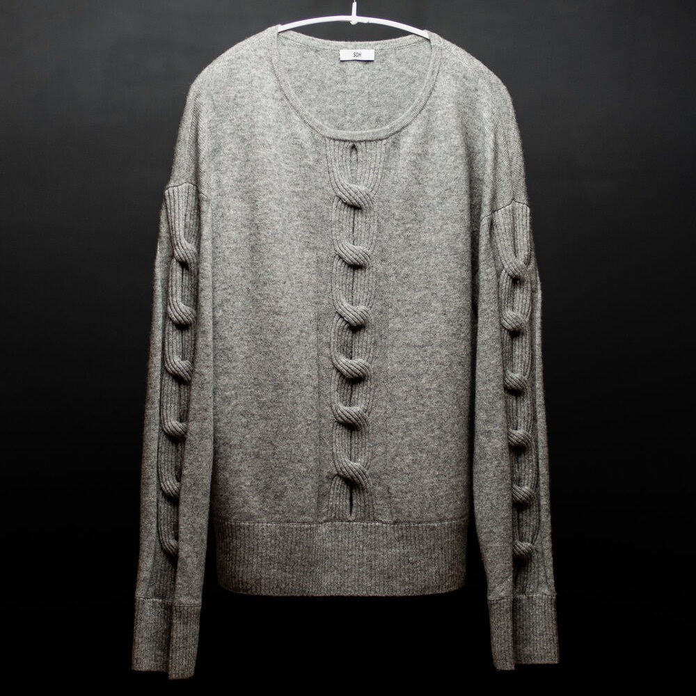 SOH cashmere merino blend cable pullover in fog hue size S